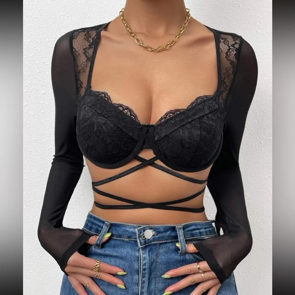 Boho lace crisscross tie back crop top